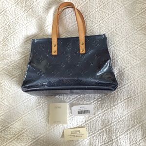 Louis Vuitton Vernis Reade PM in Indigo. Never worn, mint condition.